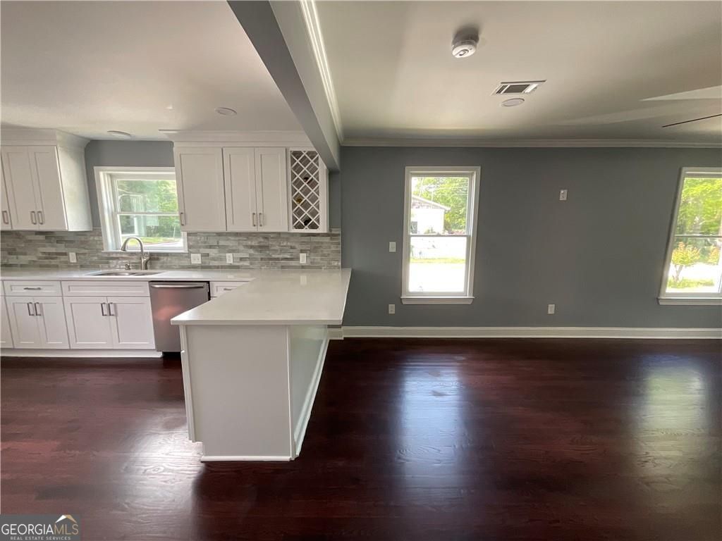 Covington, Georgia, 30014, United States, 5 Bedrooms Bedrooms, ,4 BathroomsBathrooms,Residential,For Sale,1859080