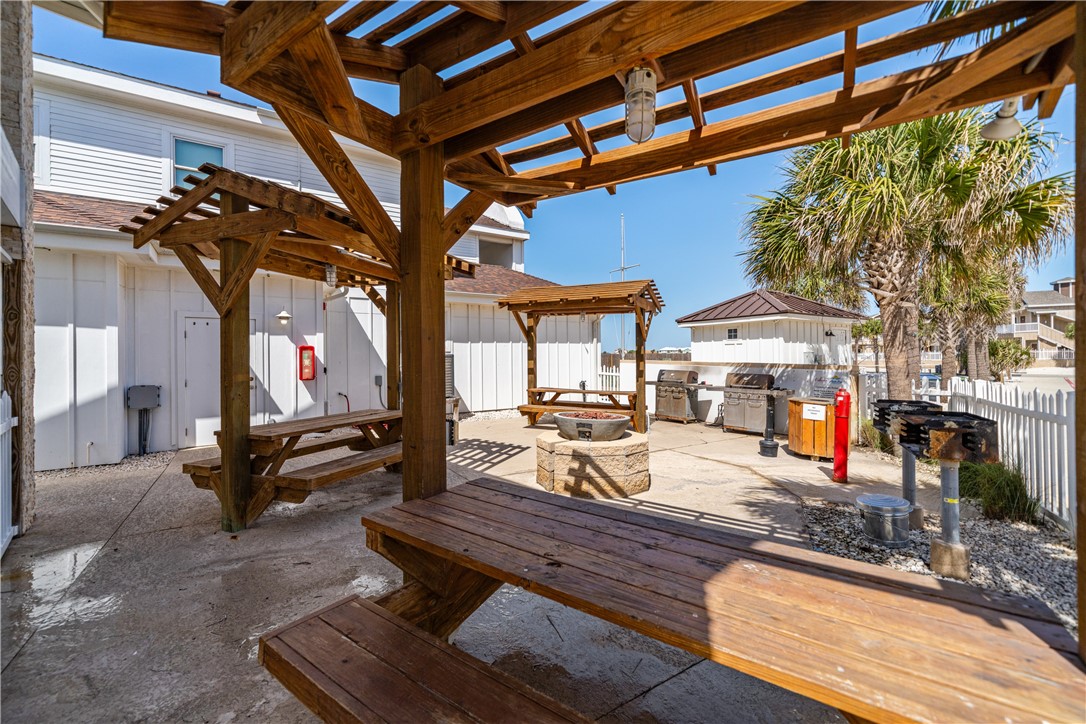 Corpus Christi, Texas, 78418, United States, 3 Bedrooms Bedrooms, ,3 BathroomsBathrooms,Residential,For Sale,1736006