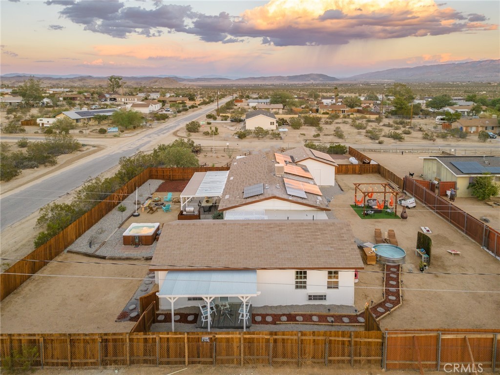 4660 Avenida La Flora Desierta, Joshua Tree, California, 92252, United States, 4 Bedrooms Bedrooms, ,3 BathroomsBathrooms,Residential,For Sale,4660 Avenida La Flora Desierta,1434816