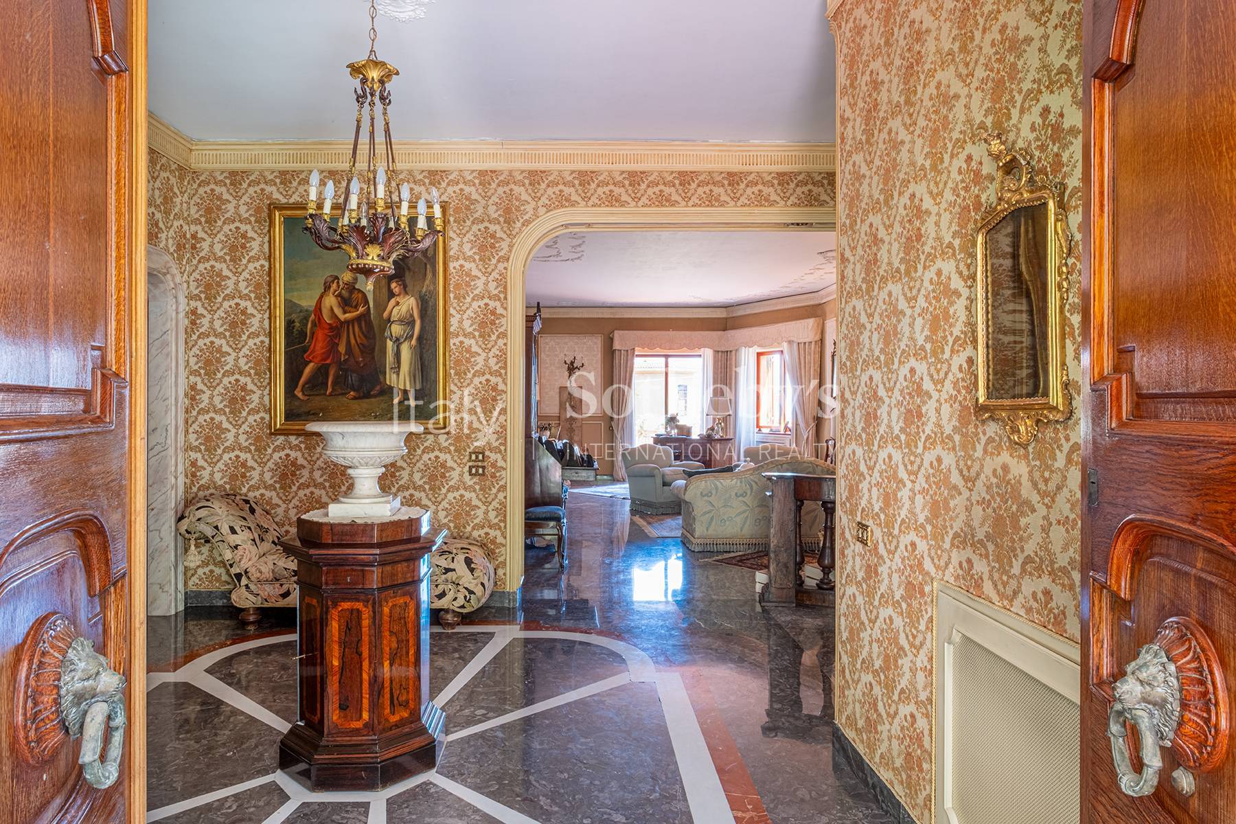  Impressive villa in the prestigious via Giovenale - 物件實景