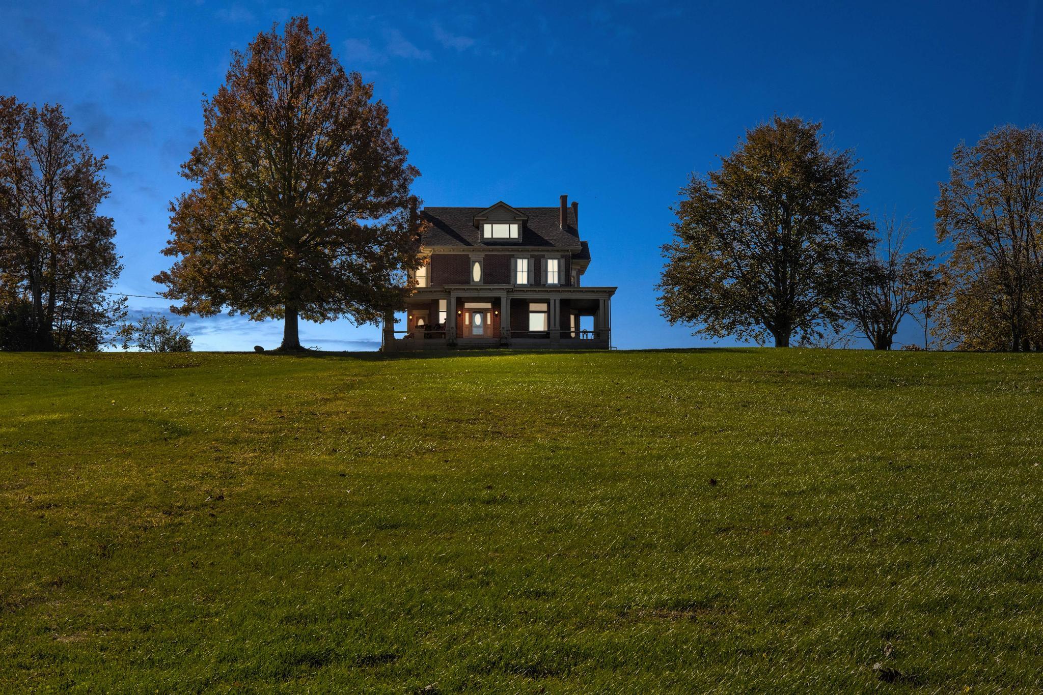 Winchester, Kentucky, 40391, United States, 3 Bedrooms Bedrooms, ,3 BathroomsBathrooms,Residential,For Sale,1992796