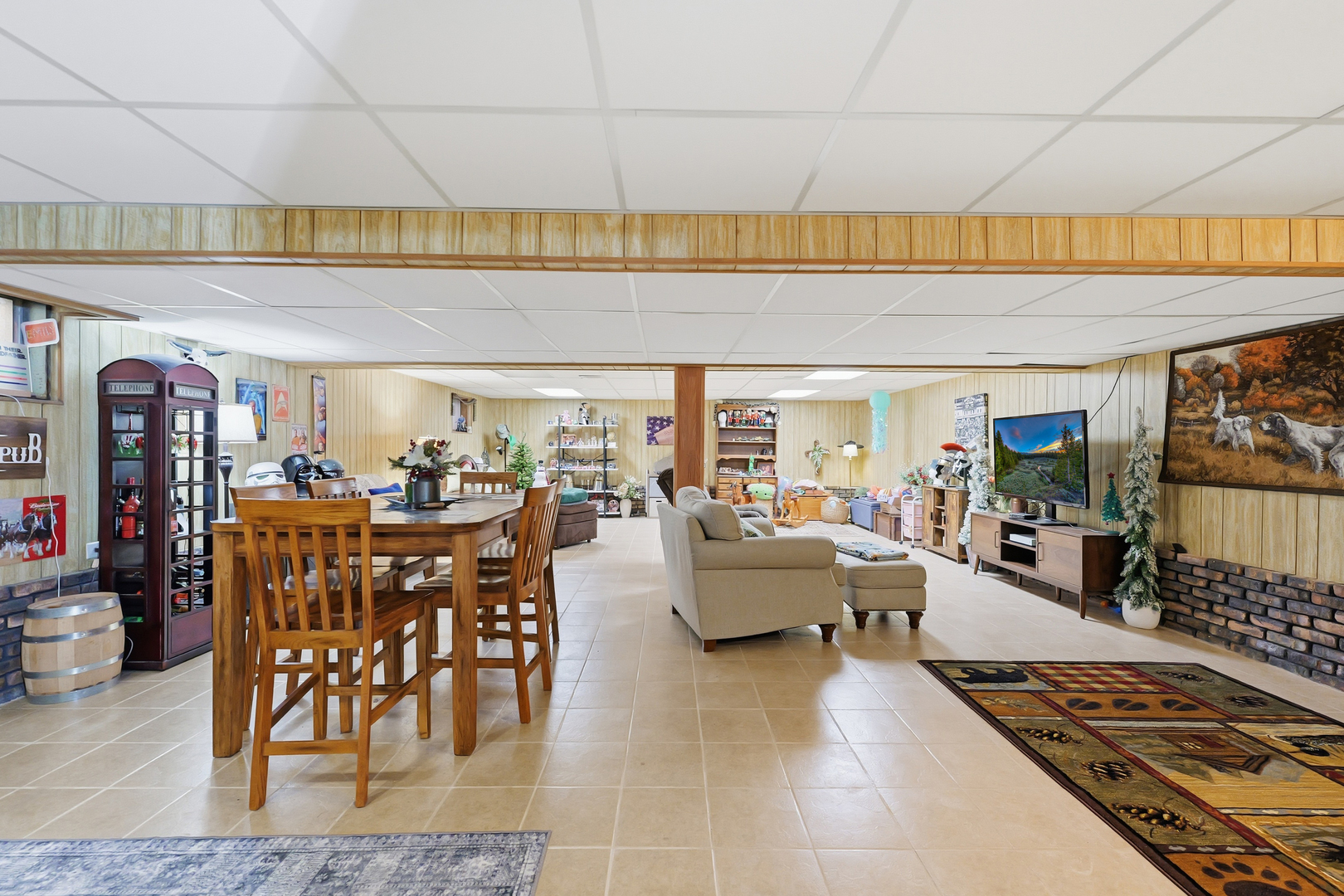 Crete, Illinois, 60417, United States, 4 Bedrooms Bedrooms, ,3 BathroomsBathrooms,Residential,For Sale,1989457