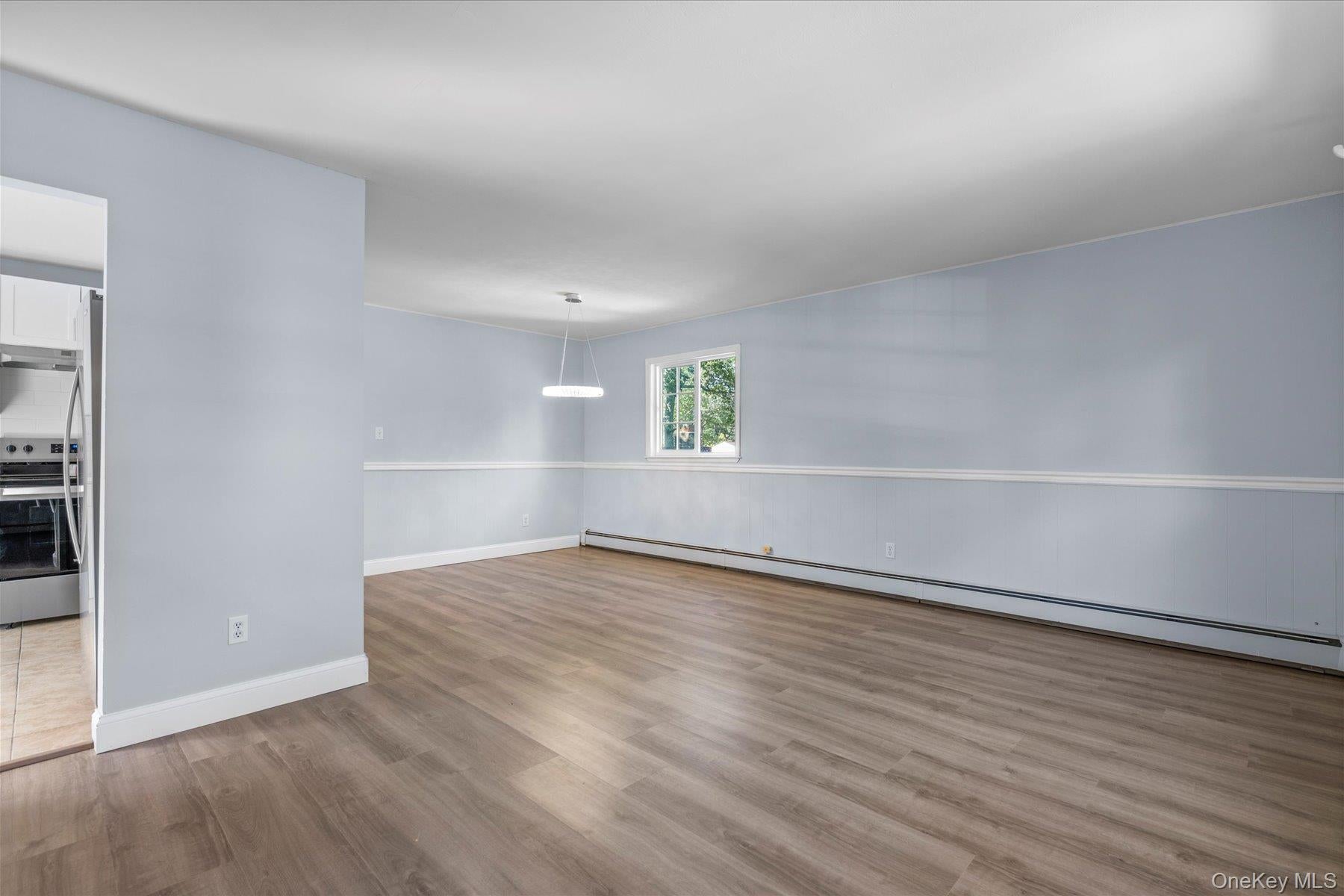 Mastic, New York, 11950, United States, 5 Bedrooms Bedrooms, ,2 BathroomsBathrooms,Residential,For Sale,1902791