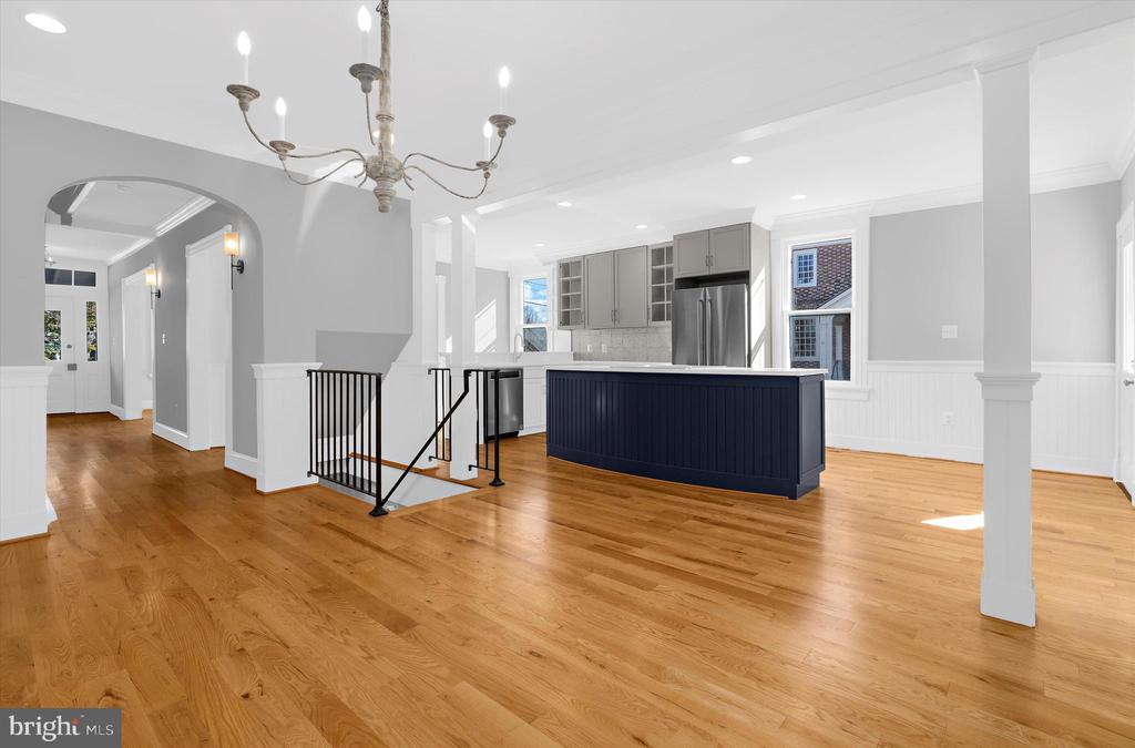 Chestertown, Maryland, 21620, United States, 5 Bedrooms Bedrooms, ,5 BathroomsBathrooms,Residential,For Sale,1988970