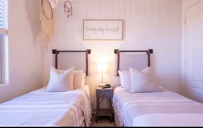 Indio, California, 92201, United States, 3 Bedrooms Bedrooms, ,Residential,For Sale,2006567