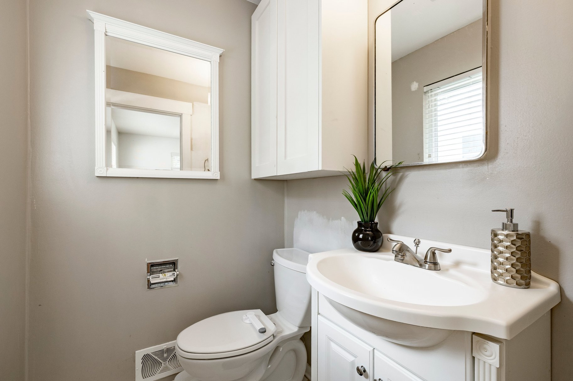  Updated Millcreek Home with Space to Make It Your Own - 物件實景