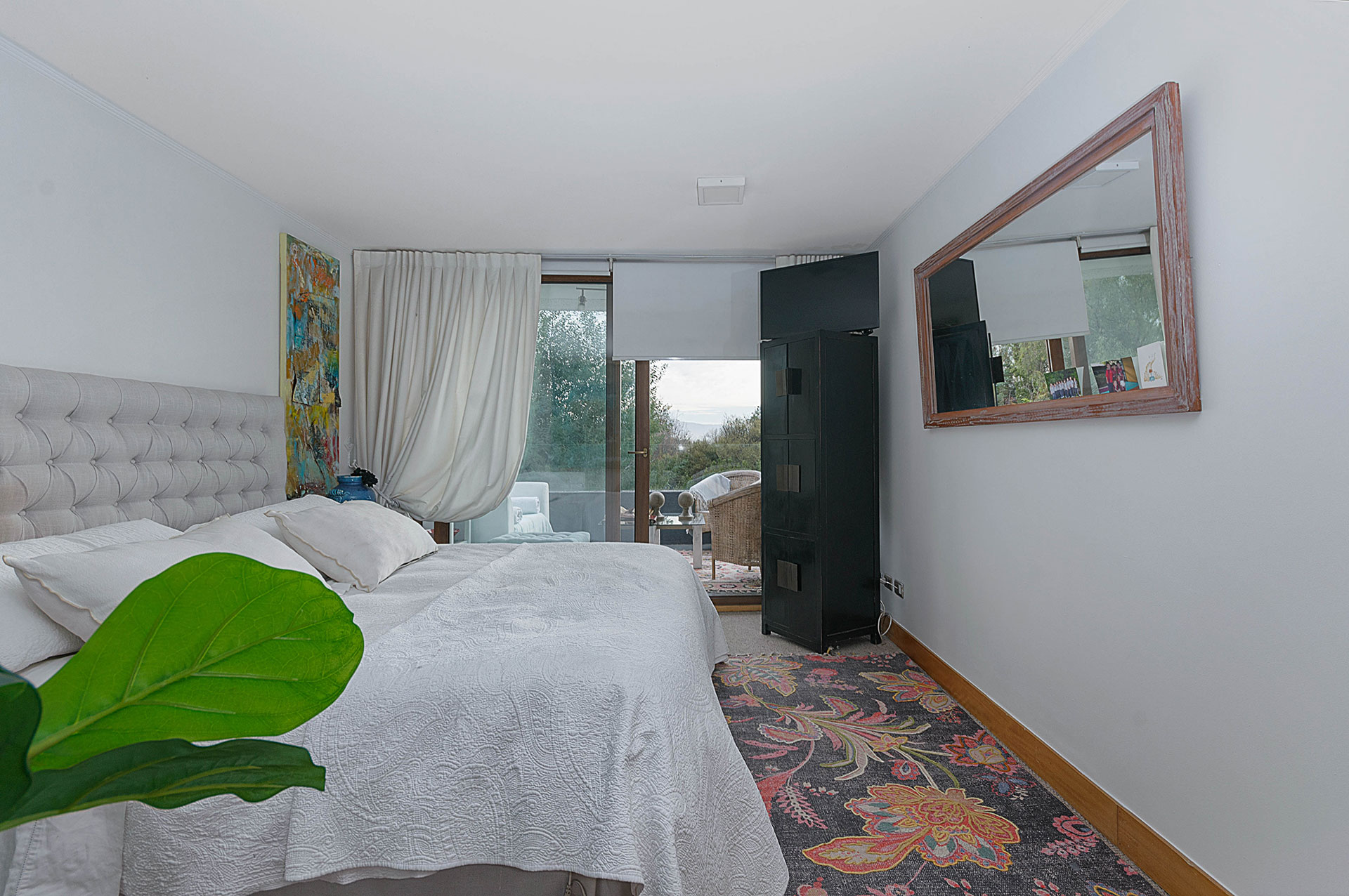  5-Bedroom Mediterranean-Style Home in Piedra Roja - 物件實景