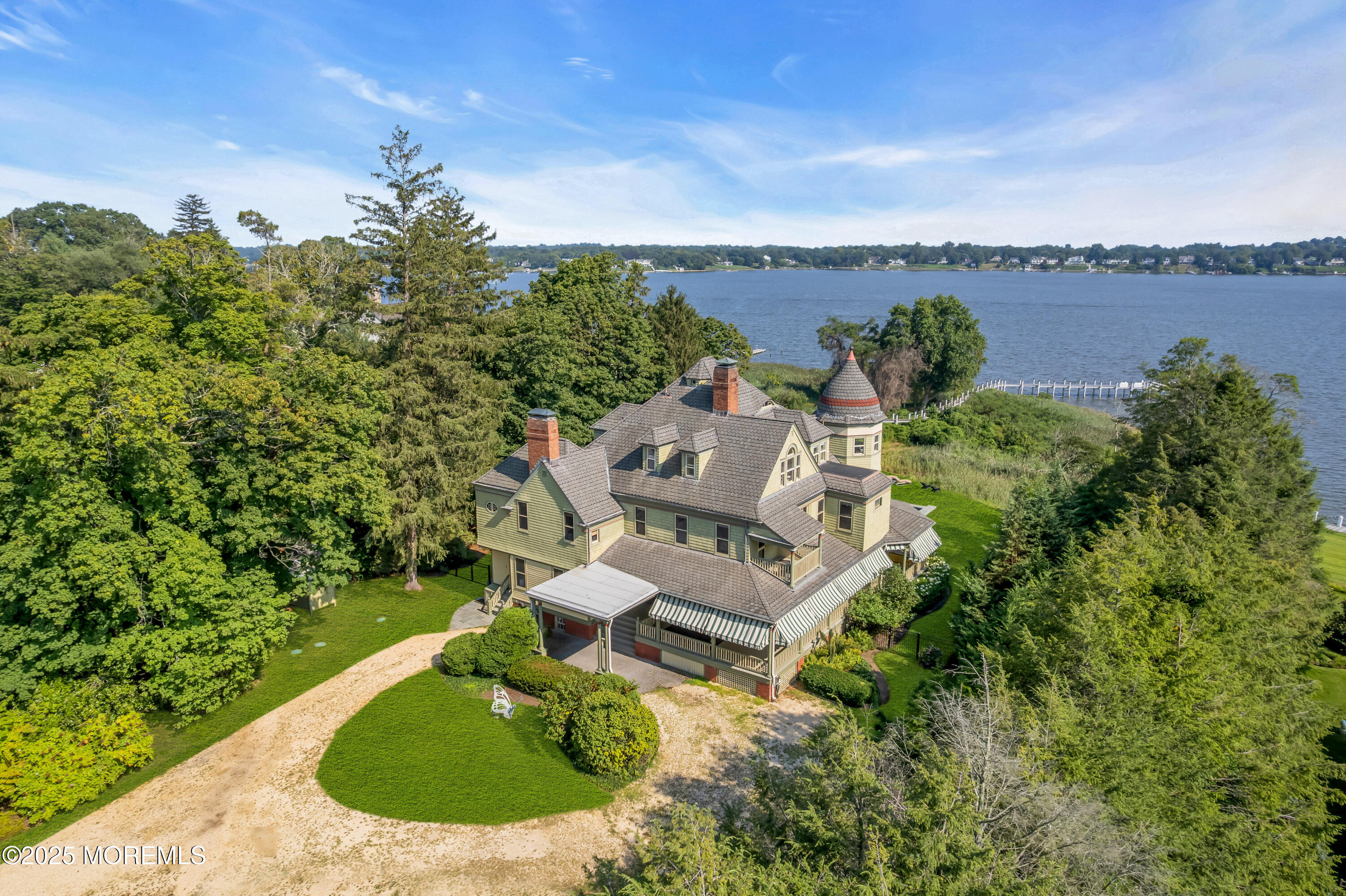 Red Bank, New Jersey, 07701, United States, 9 Bedrooms Bedrooms, ,6 BathroomsBathrooms,Residential,For Sale,1934404
