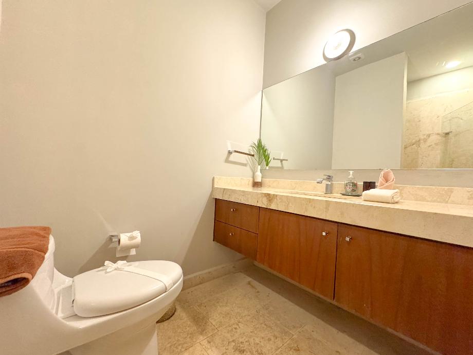 Tulum, Quintana Roo, 77760, Mexico, 2 Bedrooms Bedrooms, ,2 BathroomsBathrooms,Residential,For Sale,1917305