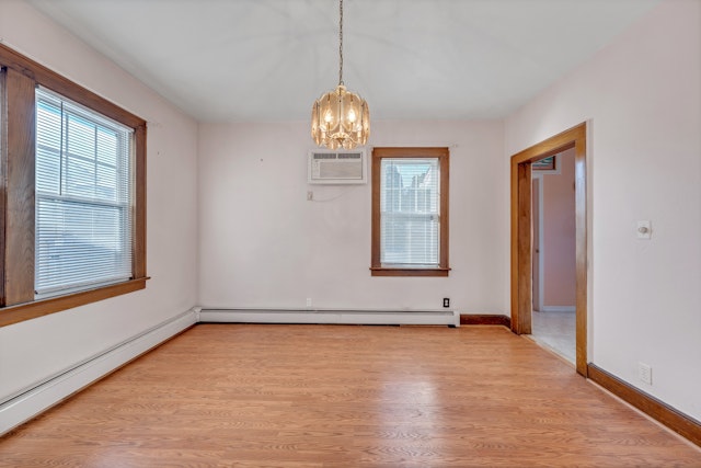 Totowa, New Jersey, 07512, United States, 3 Bedrooms Bedrooms, ,2 BathroomsBathrooms,Residential,For Sale,1984050