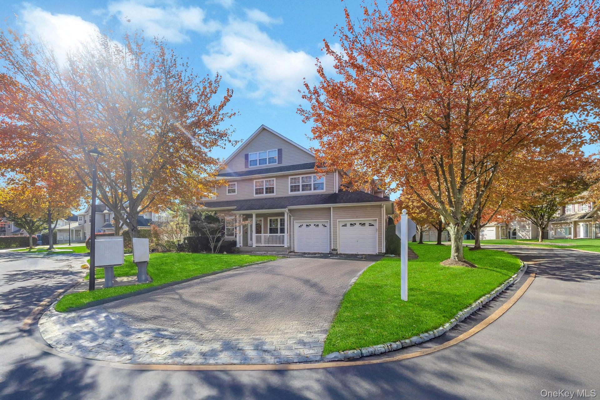 Nesconset, New York, 11767, United States, 2 Bedrooms Bedrooms, ,2 BathroomsBathrooms,Residential,For Sale,1988274