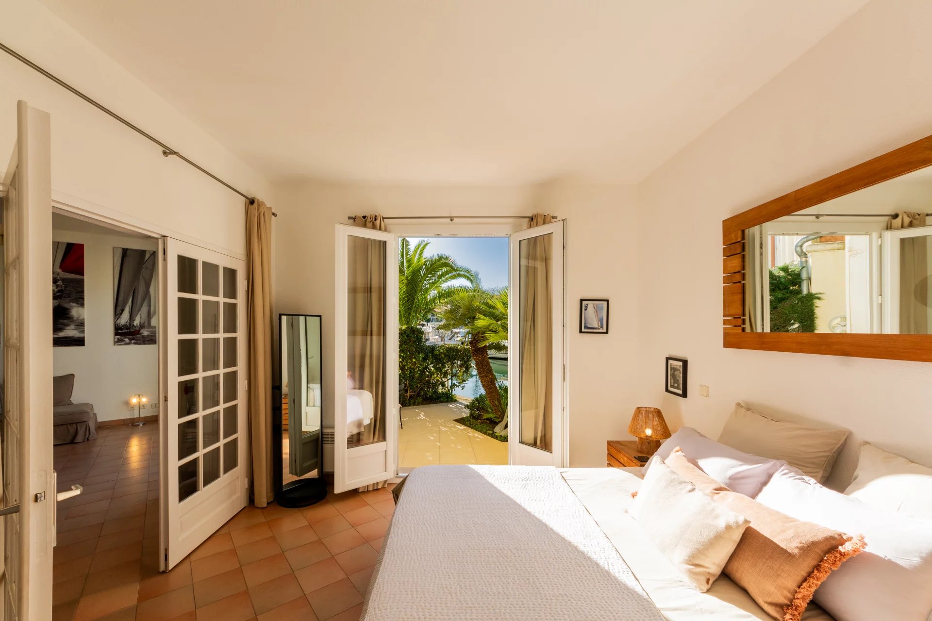 Port Grimaud, Provence-Alpes-Côte d’Azur, 83310, FR, 2 Bedrooms Bedrooms, ,Residential,For Sale,1991379