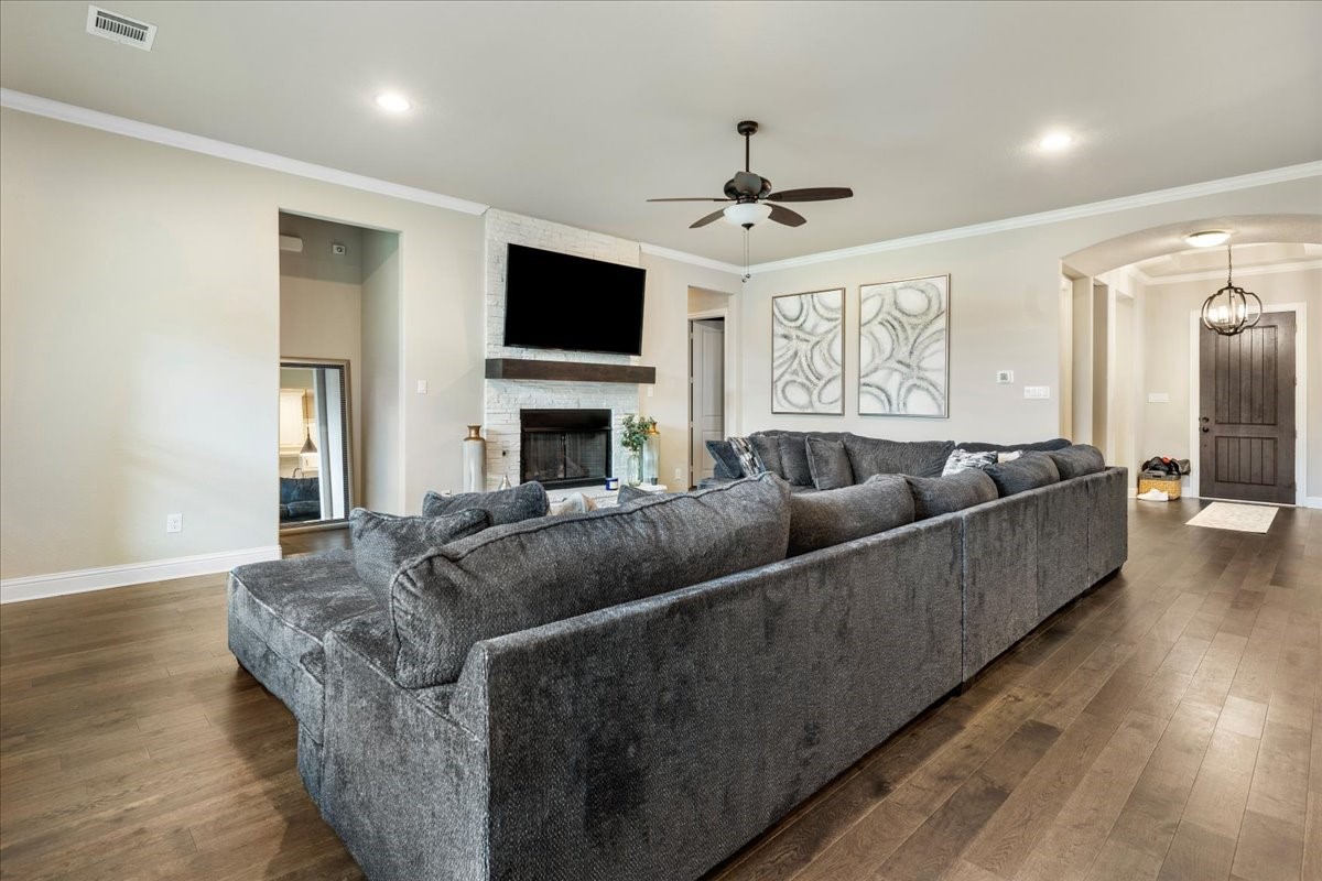 Mansfield, Texas, 76063, United States, 4 Bedrooms Bedrooms, ,4 BathroomsBathrooms,Residential,For Sale,1817600