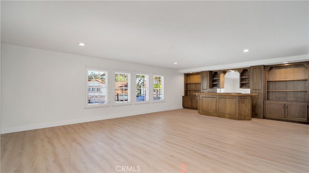 Lake Forest, California, 92630, United States, 4 Bedrooms Bedrooms, ,3 BathroomsBathrooms,Residential,For Sale,1987974