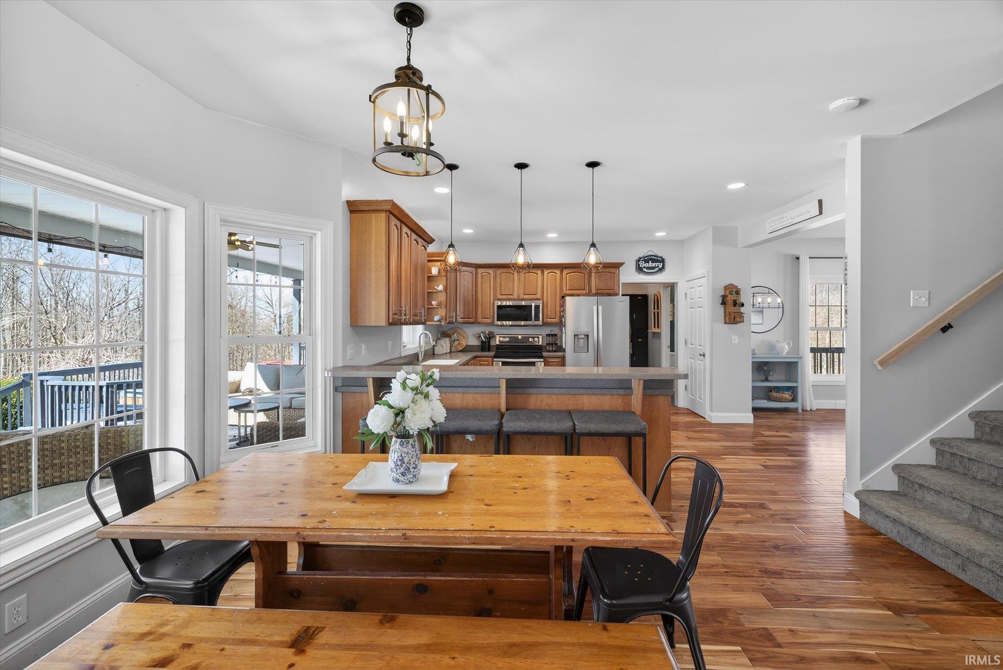Spencer, Indiana, 47460, United States, 5 Bedrooms Bedrooms, ,4 BathroomsBathrooms,Residential,For Sale,2018633