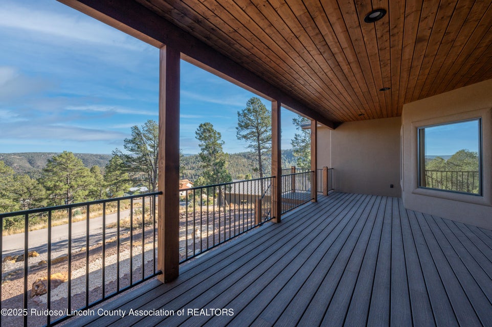 Ruidoso, New Mexico, 88345, United States, 4 Bedrooms Bedrooms, ,4 BathroomsBathrooms,Residential,For Sale,2006440