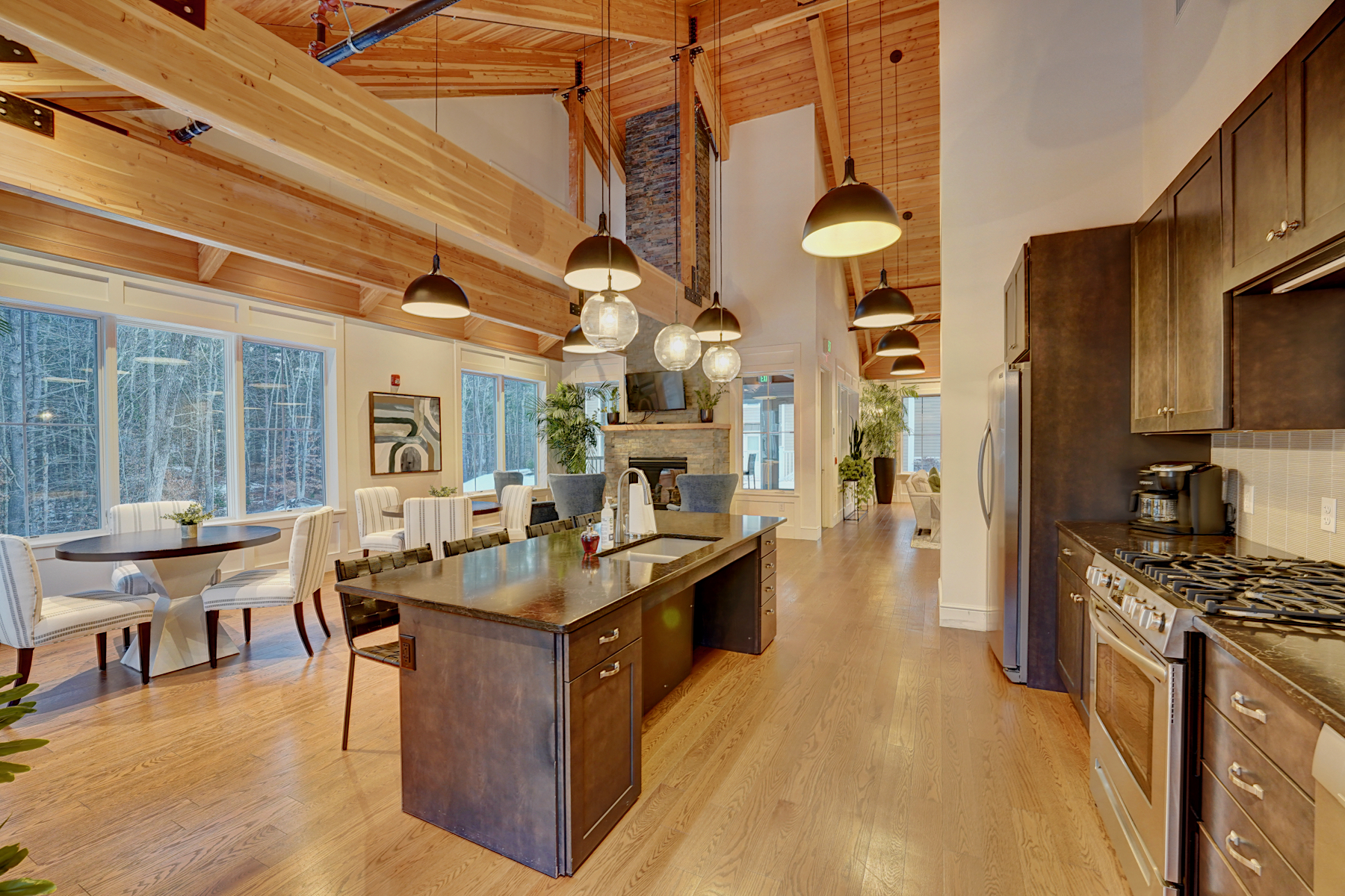  7 Willey Creek Road, Unit 204 - 物件實景