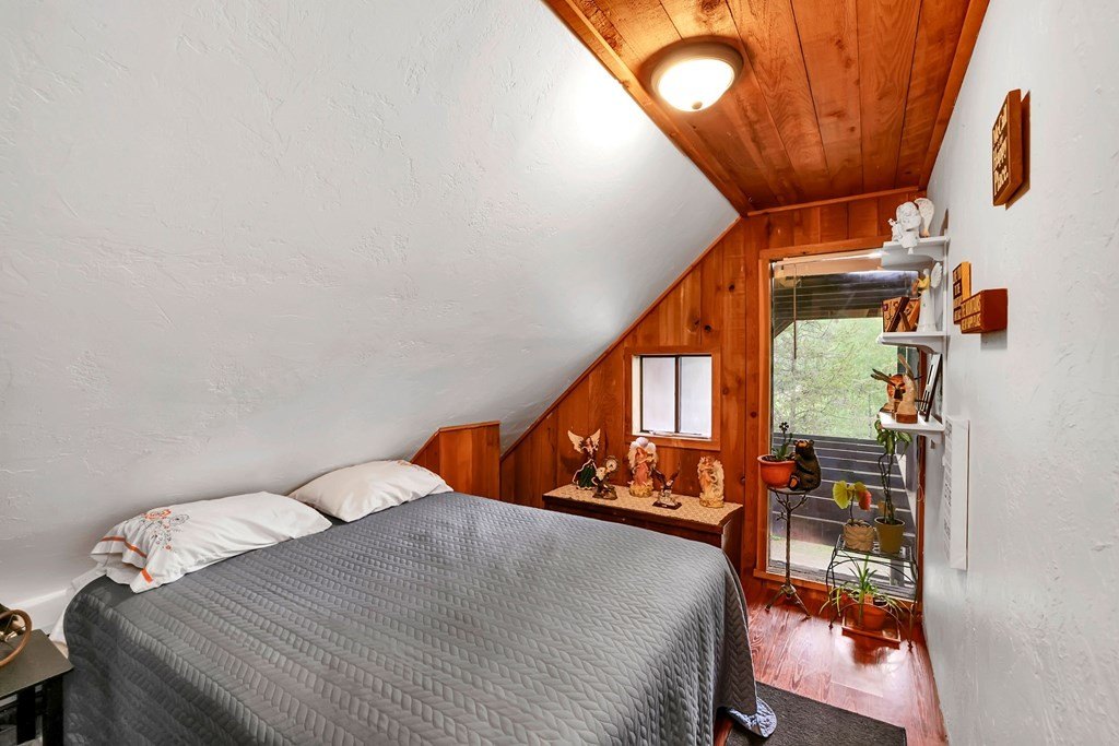 McCall, Idaho, 83638, United States, 5 Bedrooms Bedrooms, ,3 BathroomsBathrooms,Residential,For Sale,1881476