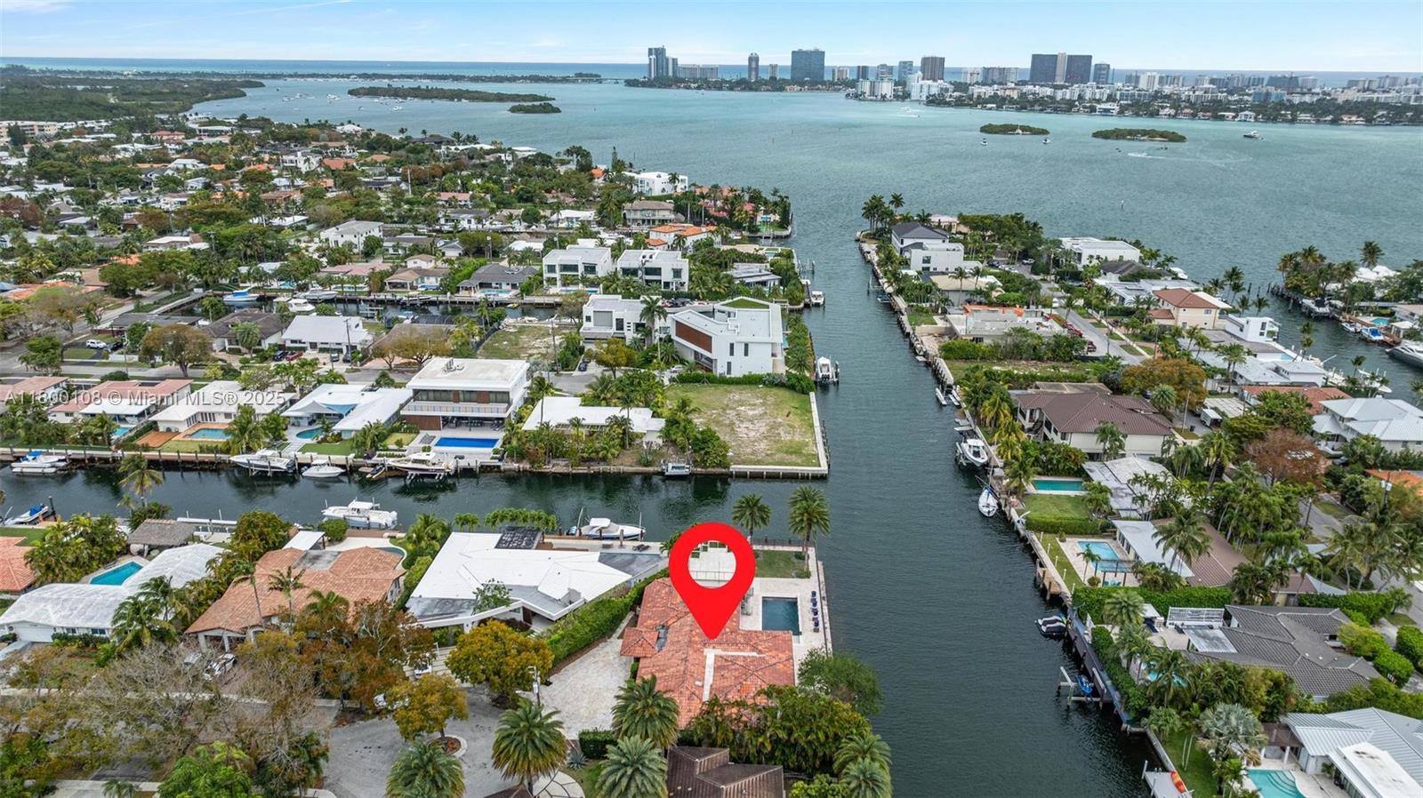 North Miami, Florida, 33181, United States, 5 Bedrooms Bedrooms, ,5 BathroomsBathrooms,Residential,For Sale,1804760