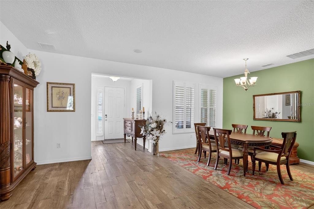 Apopka, Florida, 32712, United States, 4 Bedrooms Bedrooms, ,3 BathroomsBathrooms,Residential,For Sale,2001838