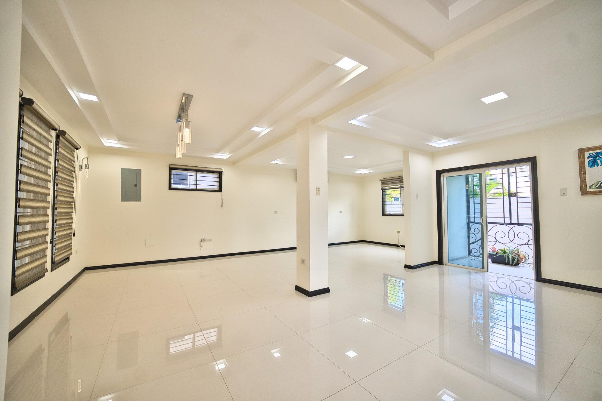  18-19 Dillsbury Avenue - 物件實景