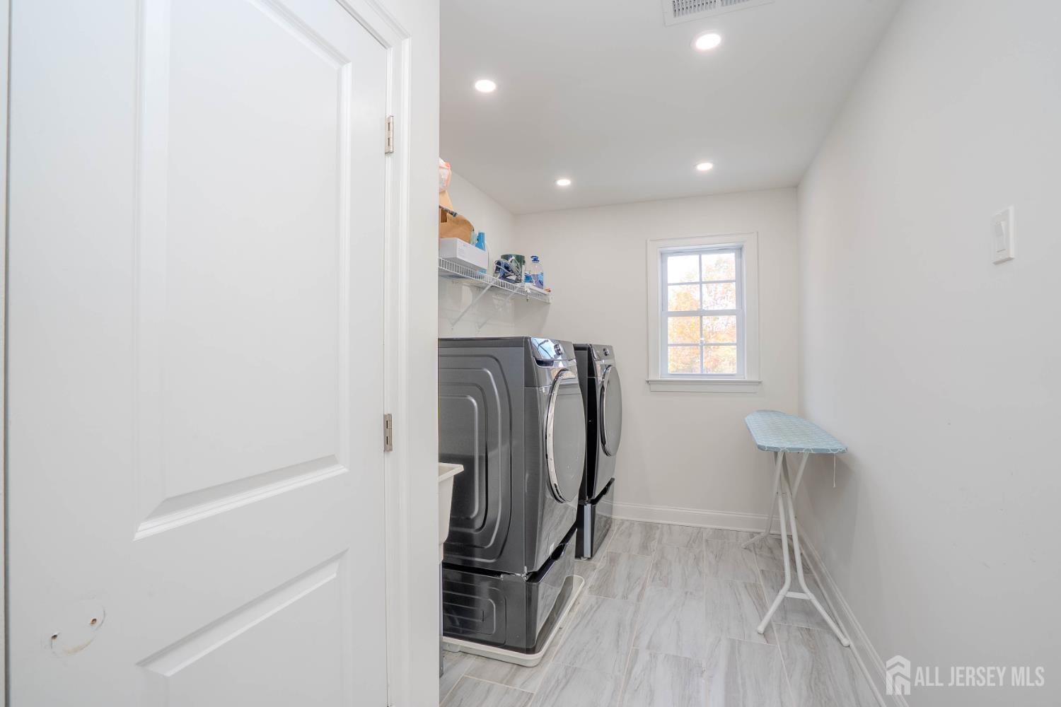 Monroe, New Jersey, 08831, United States, 5 Bedrooms Bedrooms, ,4 BathroomsBathrooms,Residential,For Sale,1987406