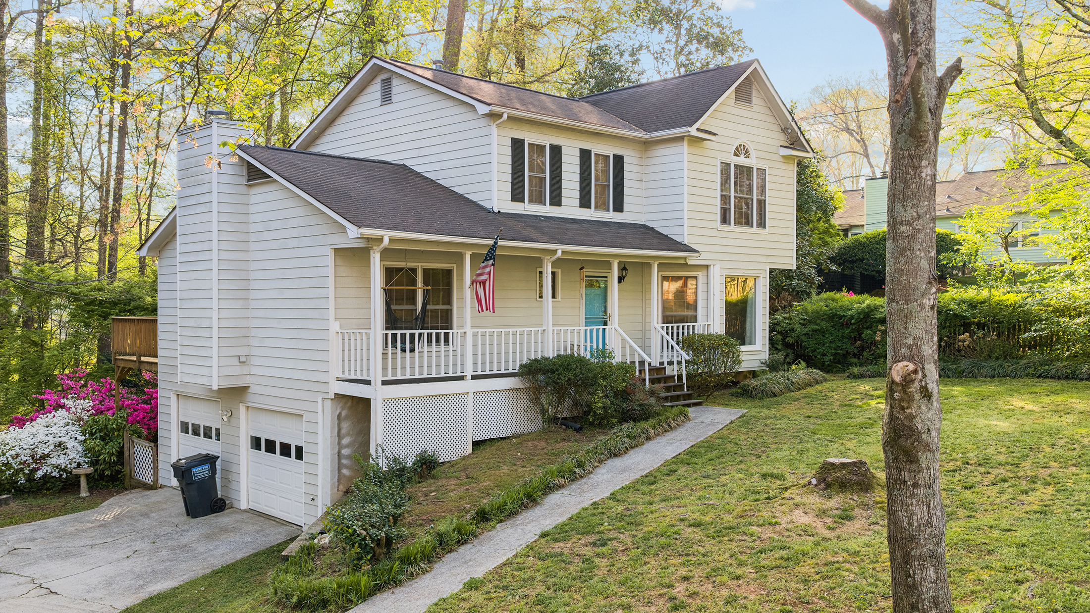  Tree-Lined Traditional in Sought-After Brookwood School District - 物件實景