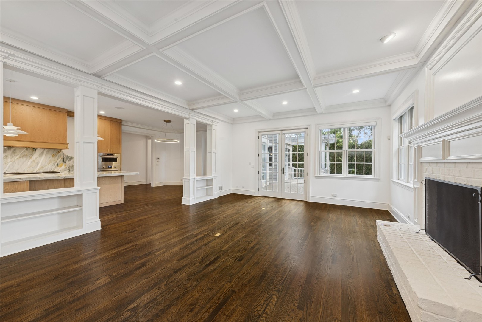 Hinsdale, Illinois, 60521, United States, 6 Bedrooms Bedrooms, ,8 BathroomsBathrooms,Residential,For Sale,1939484