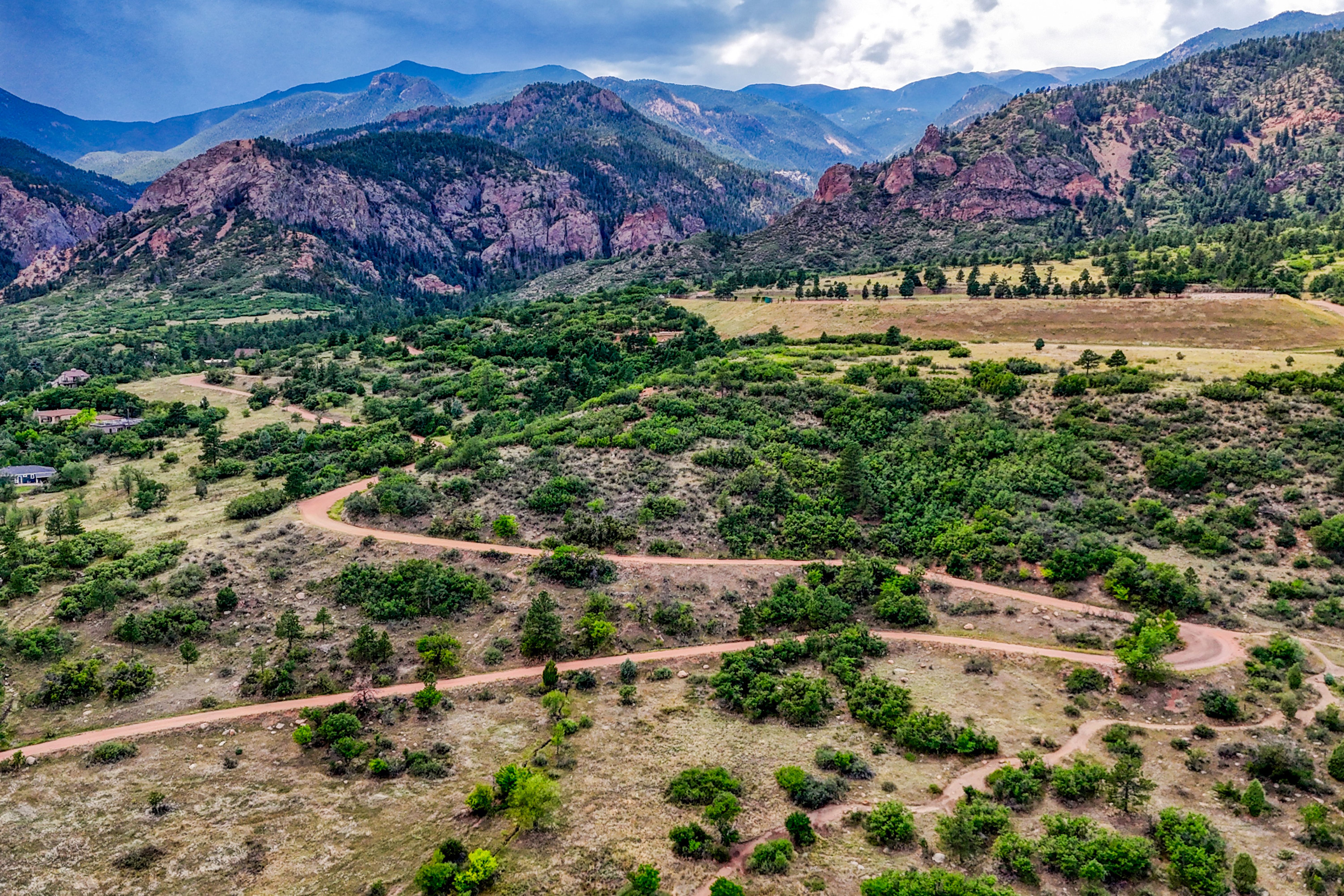  Cheyenne Canyon Retreat with Private Trail Access - 物件實景