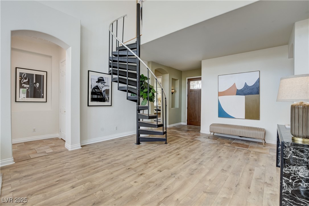 Henderson, Nevada, 89052, United States, 5 Bedrooms Bedrooms, ,4 BathroomsBathrooms,Residential,For Sale,1989374