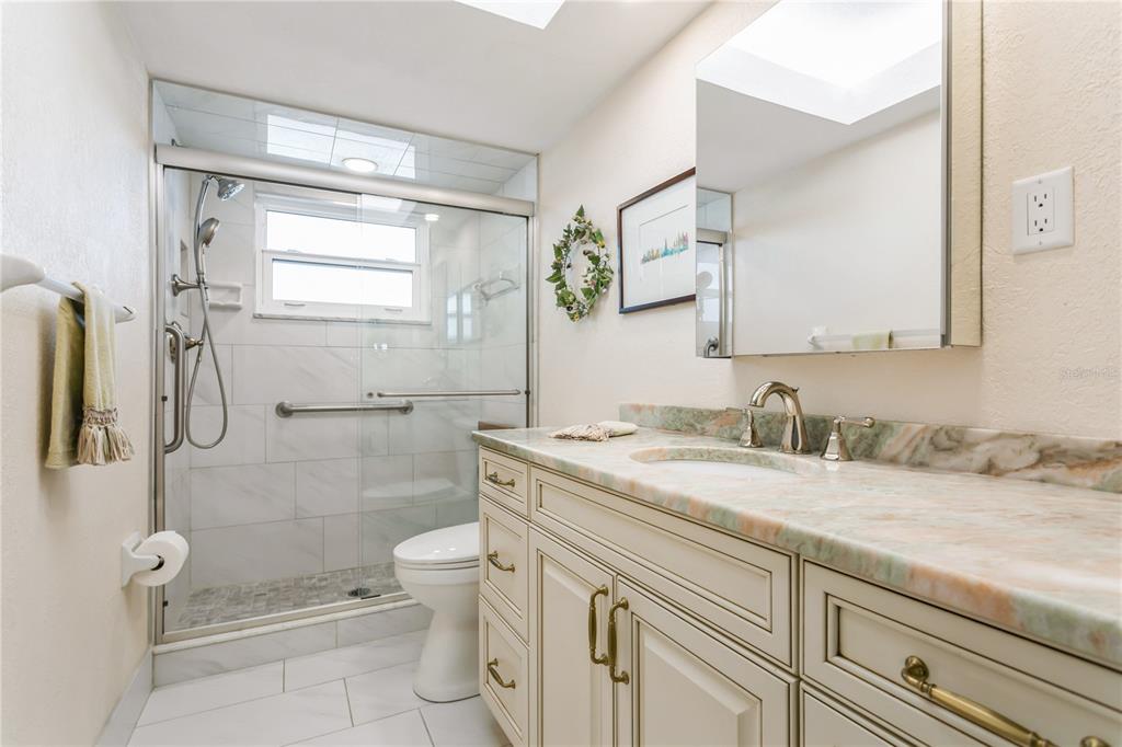 5200 Brittany Drive S Unit 1708, Saint Petersburg, Florida, 33715, United States, 2 Bedrooms Bedrooms, ,2 BathroomsBathrooms,Residential,For Sale,5200 Brittany Drive S Unit 1708,1658784
