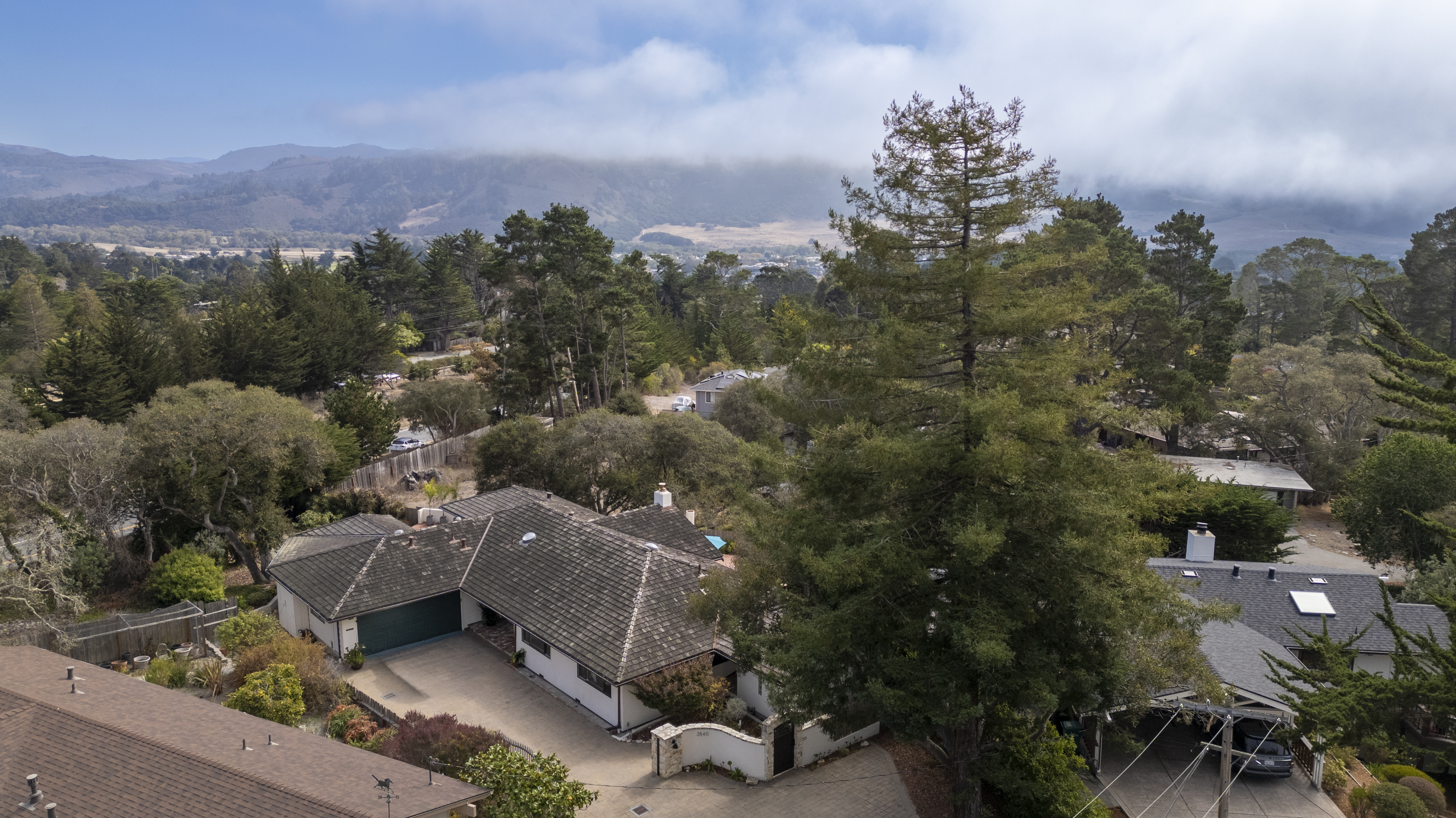  3540 Oak Place - 物件實景