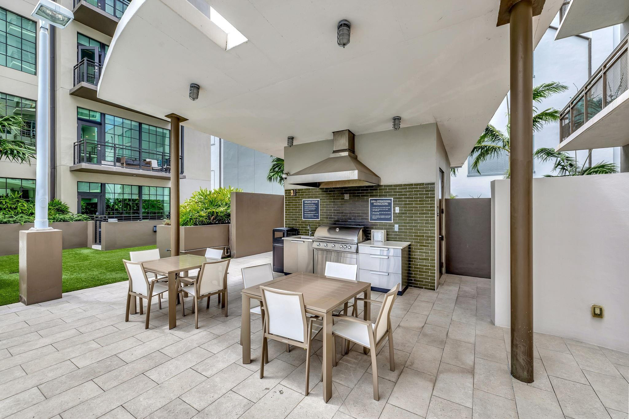 Fort Lauderdale, Florida, 33301, United States, 2 Bedrooms Bedrooms, ,2 BathroomsBathrooms,Residential,For Sale,1977378