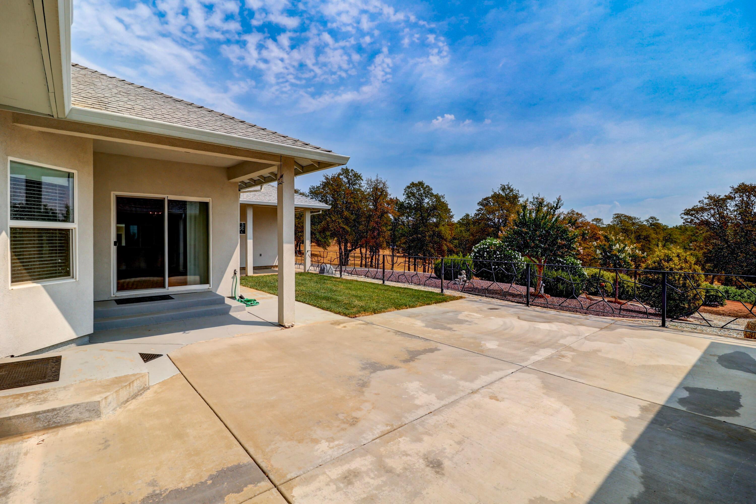 Redding, California, 96002, United States, 3 Bedrooms Bedrooms, ,3 BathroomsBathrooms,Residential,For Sale,1992839