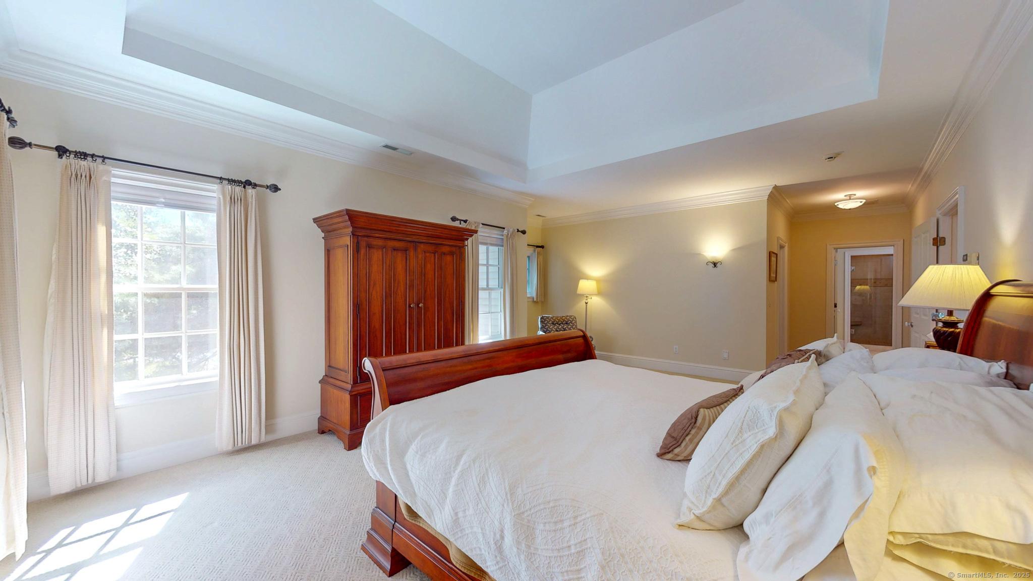 Farmington, Connecticut, 06032, United States, 5 Bedrooms Bedrooms, ,6 BathroomsBathrooms,Residential,For Sale,1943885