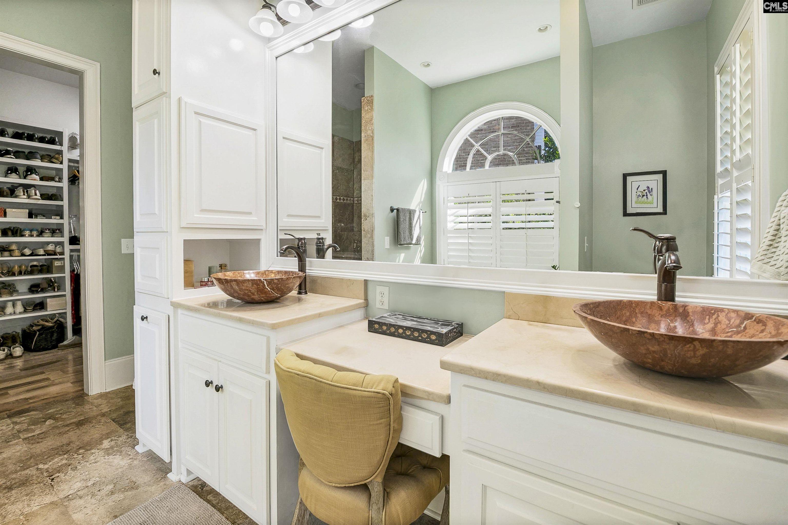 Columbia, South Carolina, 29205, United States, 5 Bedrooms Bedrooms, ,5 BathroomsBathrooms,Residential,For Sale,1940386