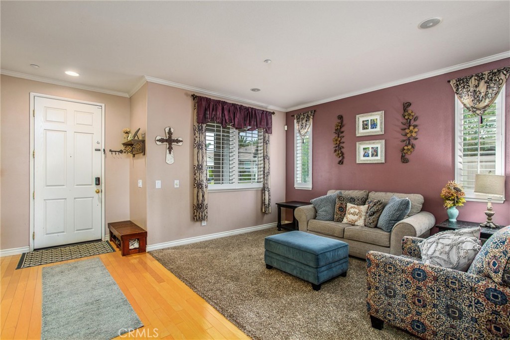 Redlands, California, 92374, United States, 4 Bedrooms Bedrooms, ,2 BathroomsBathrooms,Residential,For Sale,1982377