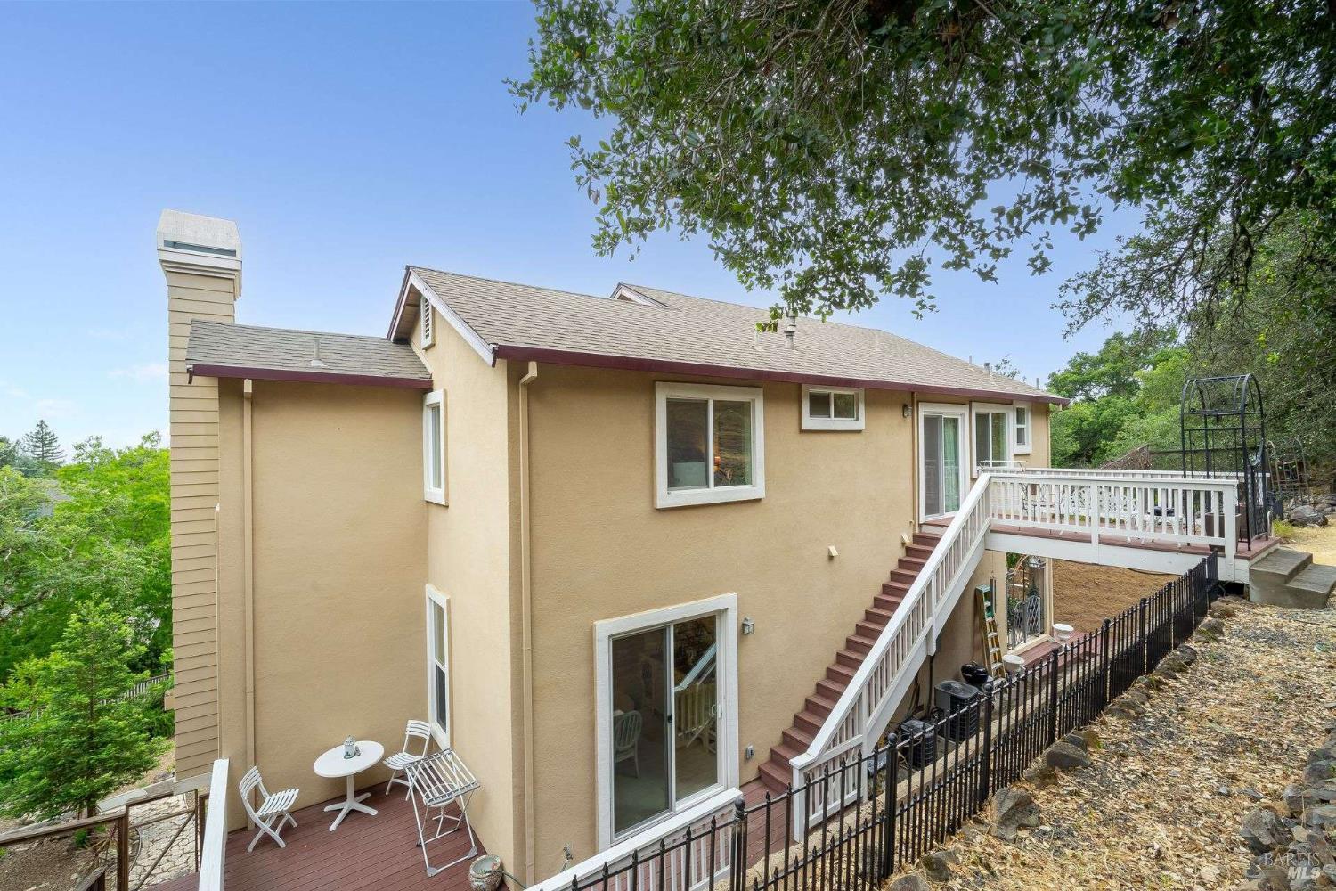 Santa Rosa, California, 95403, United States, 4 Bedrooms Bedrooms, ,4 BathroomsBathrooms,Residential,For Sale,1981253