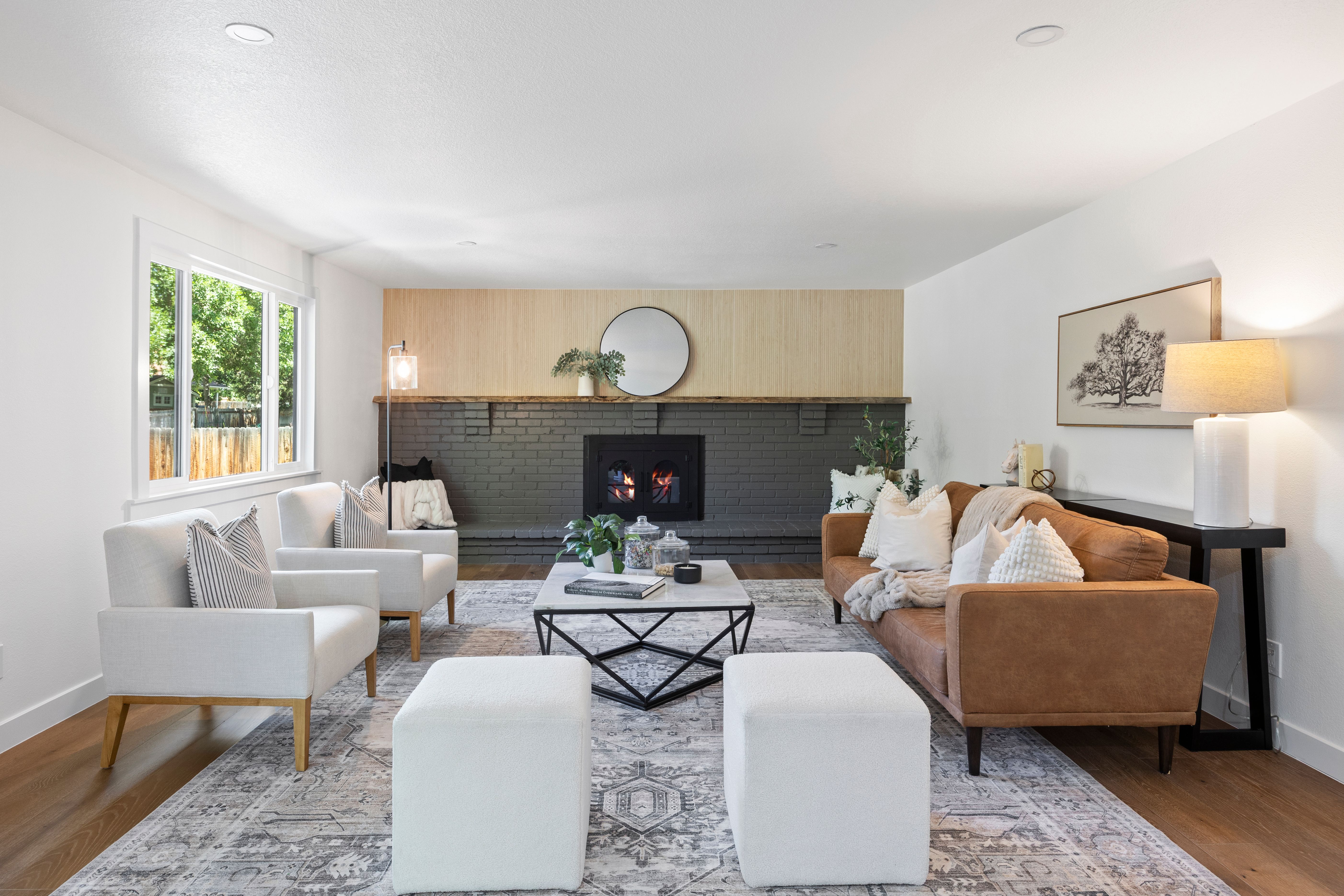  Extensively Renovated Pine Ridge Estate near Southmoor Park - 物件實景