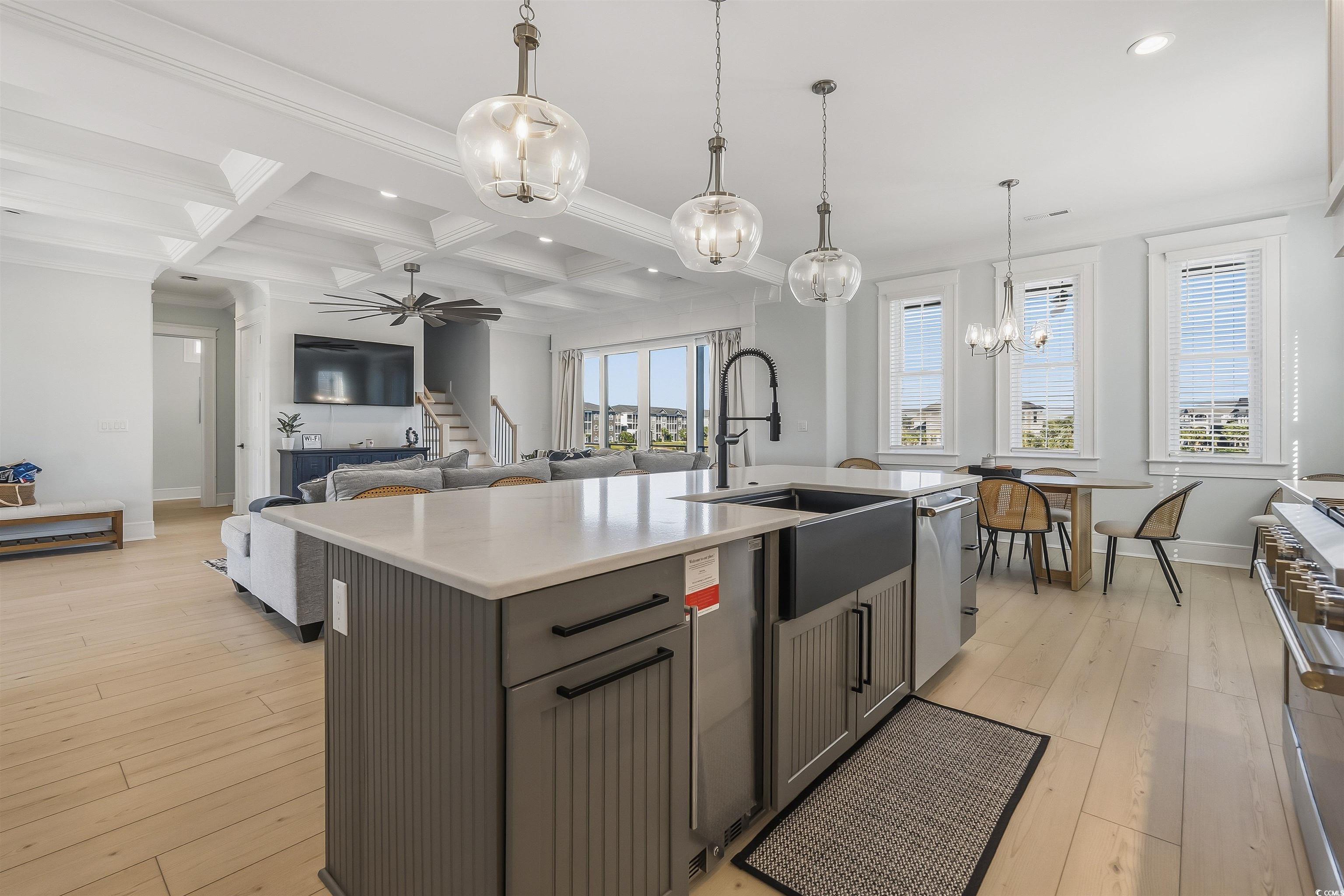 Little River, South Carolina, 29566, United States, 6 Bedrooms Bedrooms, ,6 BathroomsBathrooms,Residential,For Sale,1988946