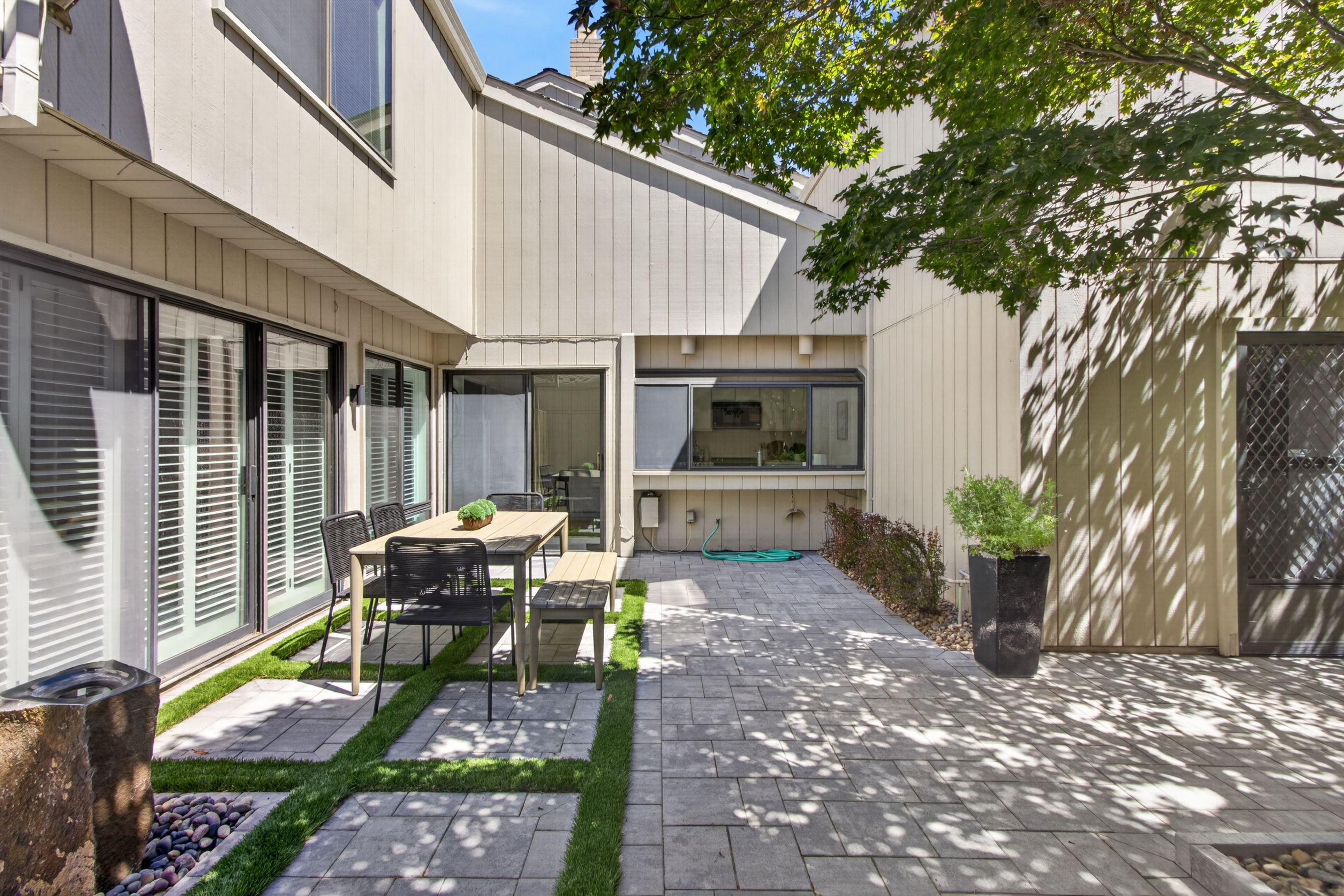  1427 Commons Drive, Sacramento, CA 95825 - 物件實景