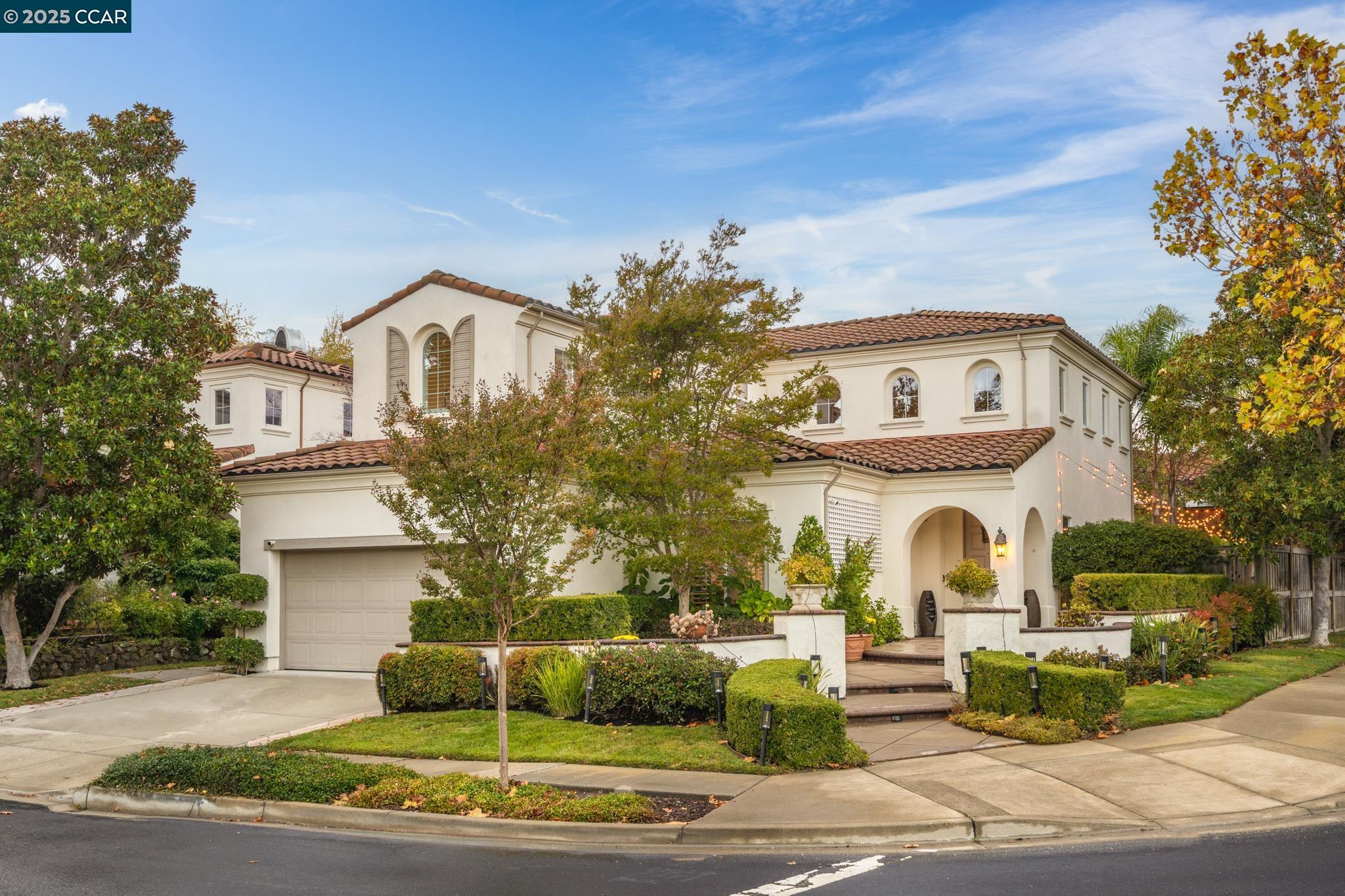 San Ramon, California, 94582, United States, 4 Bedrooms Bedrooms, ,3 BathroomsBathrooms,Residential,For Sale,1988285