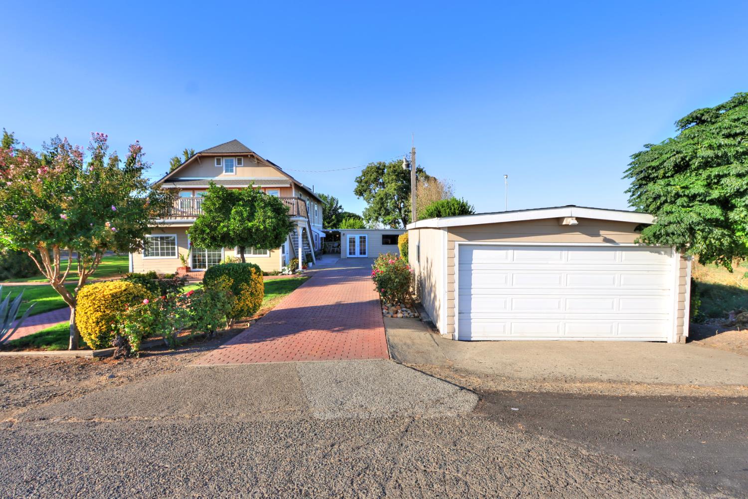 Walnut Grove, California, 95690, United States, 5 Bedrooms Bedrooms, ,3 BathroomsBathrooms,Residential,For Sale,1957042