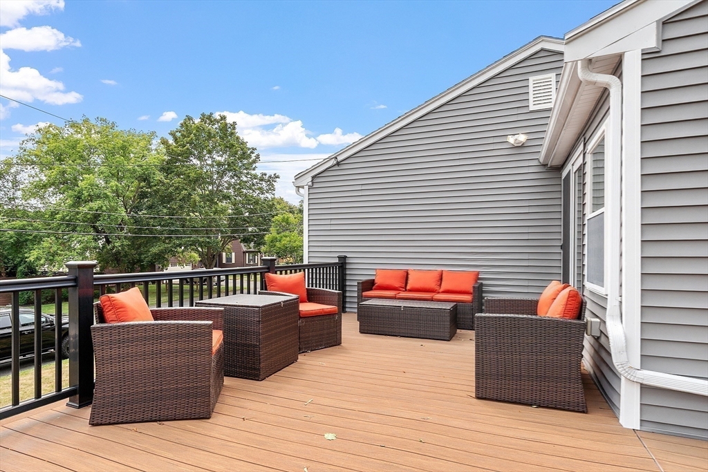 Beverly, Massachusetts, 01915, United States, 3 Bedrooms Bedrooms, ,2 BathroomsBathrooms,Residential,For Sale,1912054