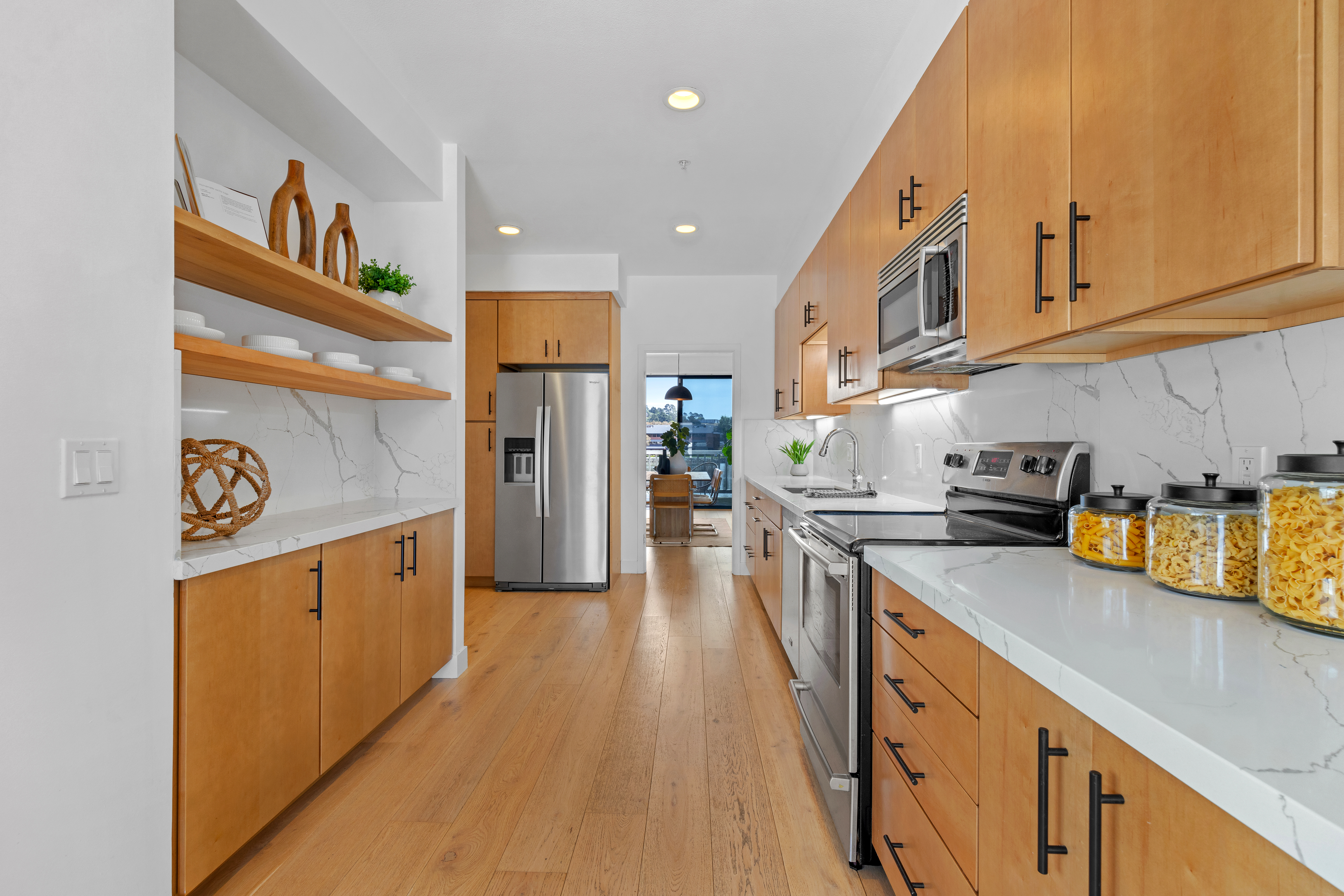  Stylish Waterfront Residence - 物件實景