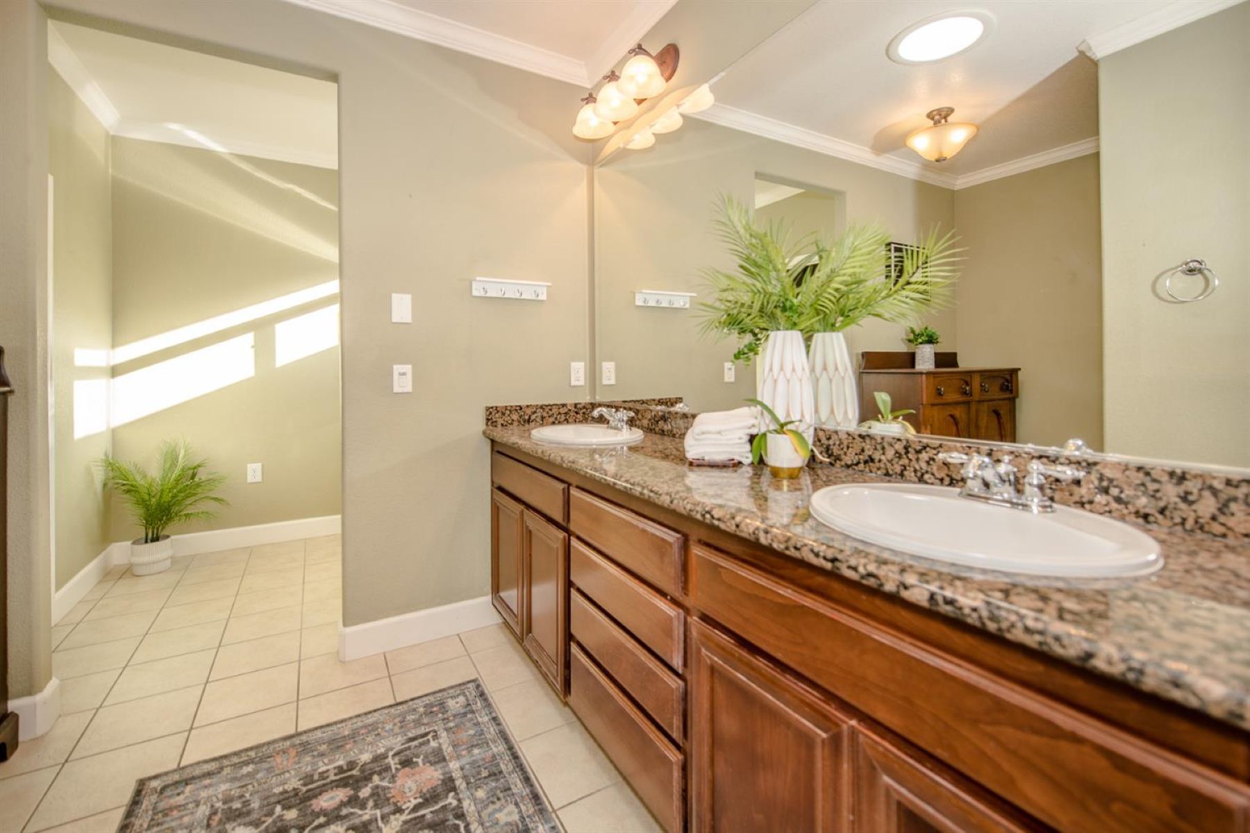  4431 Red Sea Lane, Sacramento, CA 95834 - 物件實景