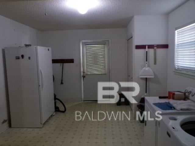 Foley, Alabama, 36535, United States, 3 Bedrooms Bedrooms, ,2 BathroomsBathrooms,Residential,For Sale,1890836