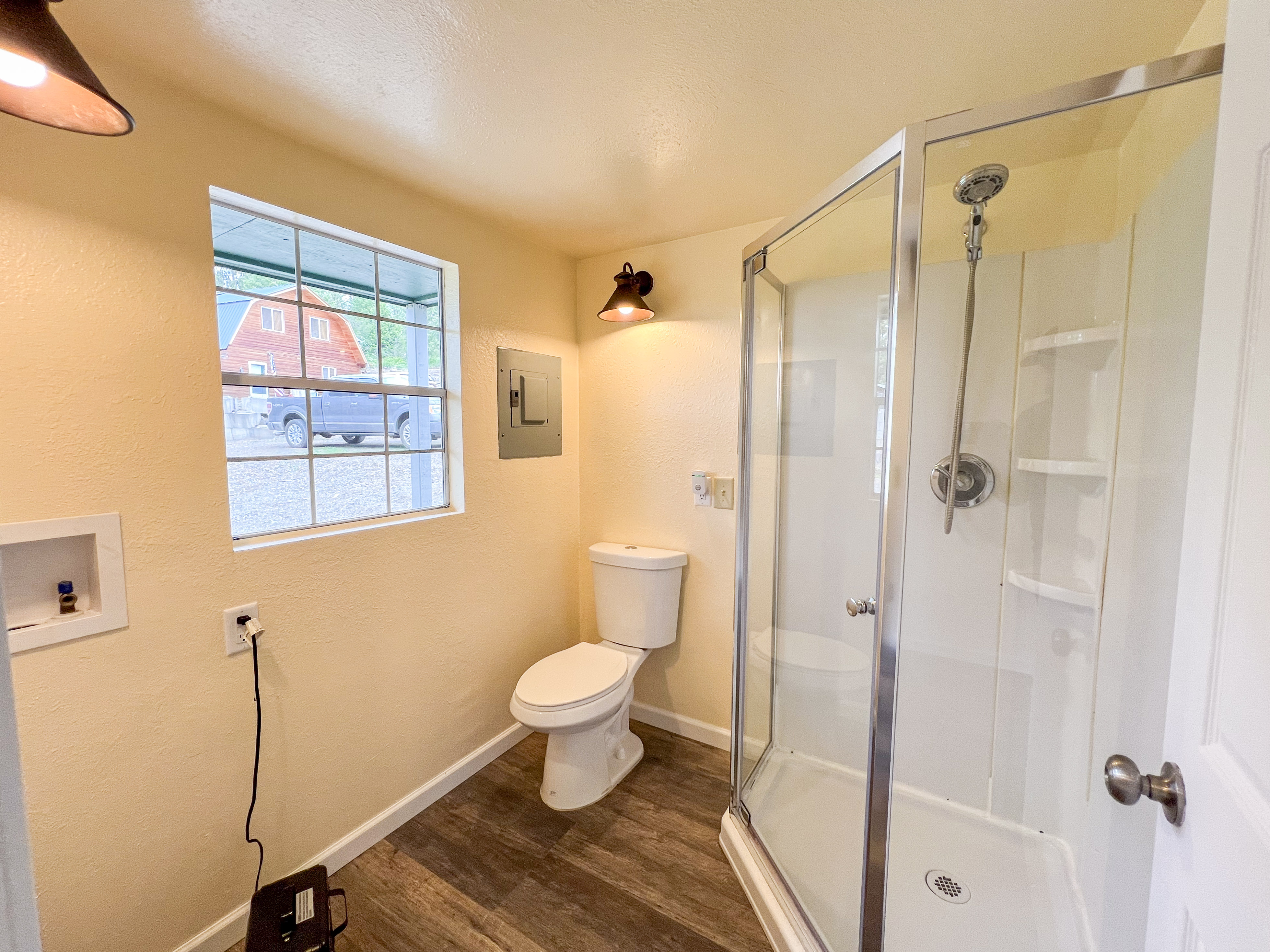 Rice, Washington, 99167, United States, 5 Bedrooms Bedrooms, ,3 BathroomsBathrooms,Residential,For Sale,1881198