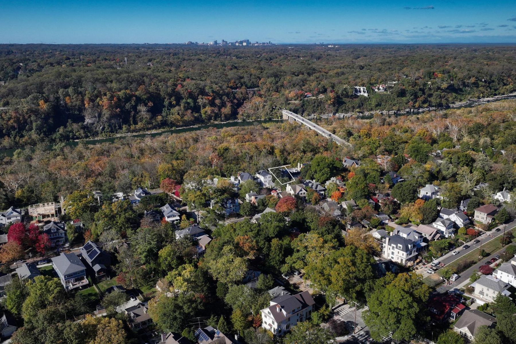  5521 Potomac Avenue NW, Washington, DC, 20016 - 物件實景