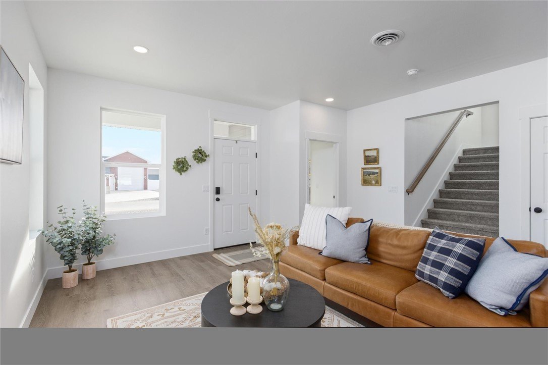 Billings, Montana, 59106, United States, 4 Bedrooms Bedrooms, ,3 BathroomsBathrooms,Residential,For Sale,1982622